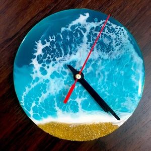 Small Clock with Okinawa Ocean Inspired Design
